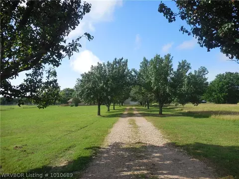 400 E Pryor, Pocola, OK 74902 photo 2