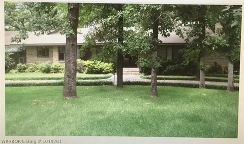5515 Cliff Dr, Fort Smith, AR 72903 photo 1