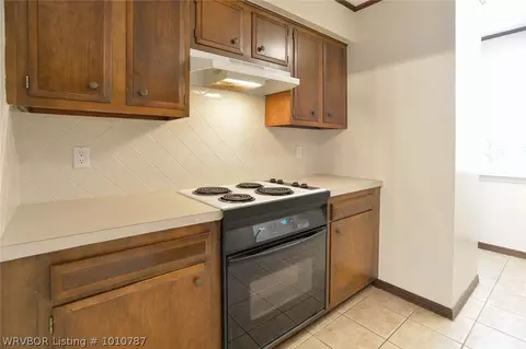 1500 S Albert Pike Ave #11, Fort Smith, AR 72903 photo 5