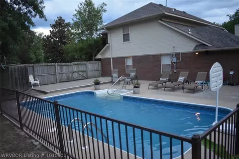 10700 Towle Ct, Fort Smith, AR 72908 photo 2