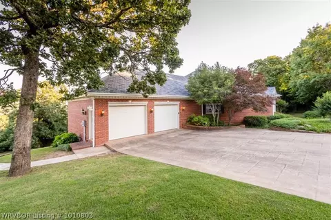 8208 Cleburne Ct, Fort Smith, AR 72903 photo 4