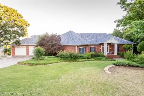8208 Cleburne Ct, Fort Smith, AR 72903 photo 1