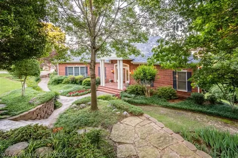 8208 Cleburne Ct, Fort Smith, AR 72903 photo 3