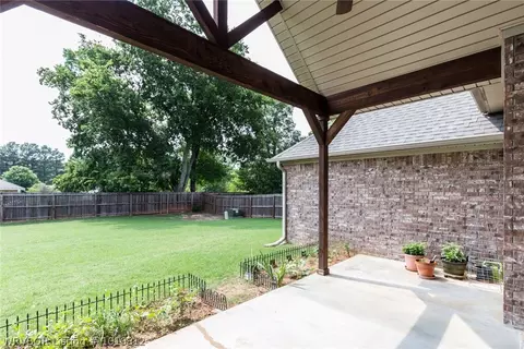 12606 Dunston Dr, Fort Smith, AR 72916 photo 4