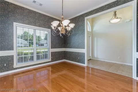 6404 Fieldcrest Dr, Fort Smith, AR 72908 photo 4