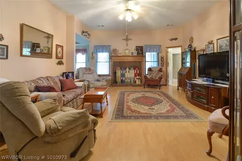 409 S Tiffany Dr, Lavaca, AR 72941 photo 4