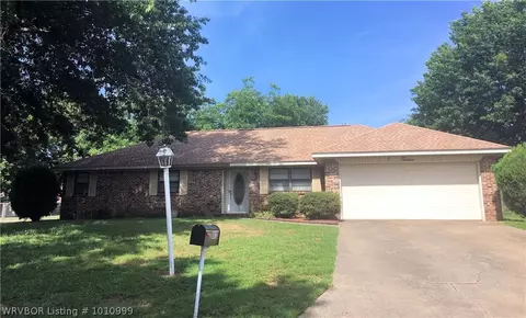8012 S Clover Dr, Fort Smith, AR 72908 photo 1