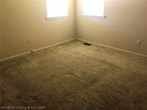 8012 S Clover Dr, Fort Smith, AR 72908 photo 7