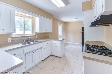 722 Martin Dr, Fort Smith, AR 72908 photo 10