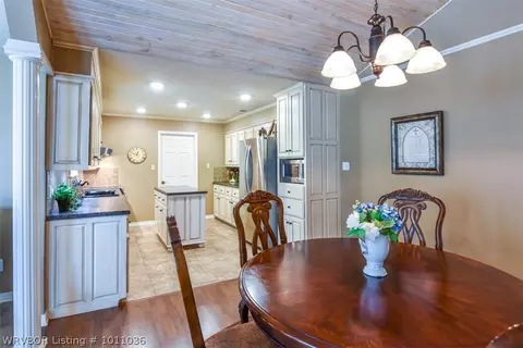 702 E Pryor Ave, Pocola, OK 74902 photo 6