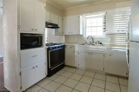4604 S Q St, Fort Smith, AR 72903 photo 8