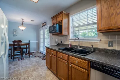 1214 Ruby Cir, Van Buren, AR 72956 photo 12
