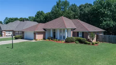 6111 Cedar Break Dr, Fort Smith, AR 72916 photo 2