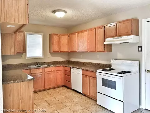 2113 16th St, Fort Smith, AR 72901 photo 2