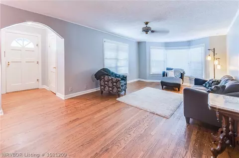 1601 Burnham Rd, Fort Smith, AR 72903 photo 4