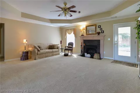 1525 Rockhurst Dr, Fort Smith, AR 72908 photo 4