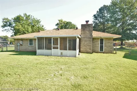 1603 Strozier Ct, Barling, AR 72923 photo 11