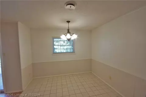 1603 Strozier Ct, Barling, AR 72923 photo 4