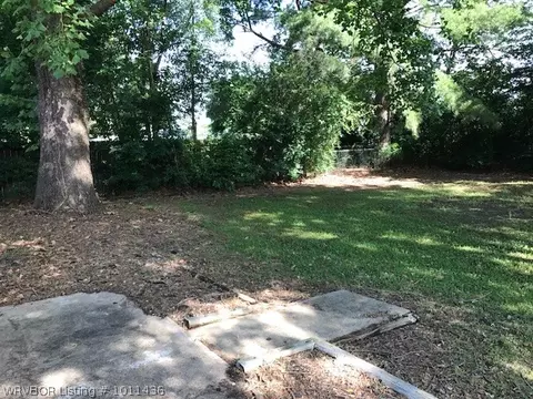 8901 S Fresno St, Fort Smith, AR 72903 photo 13