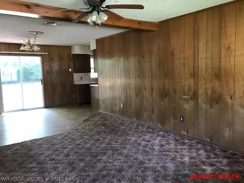 8901 S Fresno St, Fort Smith, AR 72903 photo 2