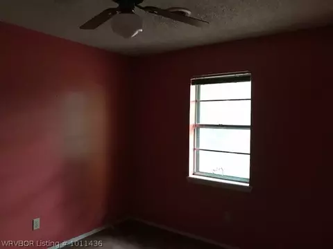 8901 S Fresno St, Fort Smith, AR 72903 photo 6