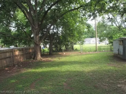 1814 N L St, Fort Smith, AR 72901 photo 18