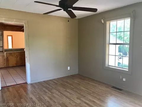1216 Elm St, Fort Smith, AR 72903 photo 3