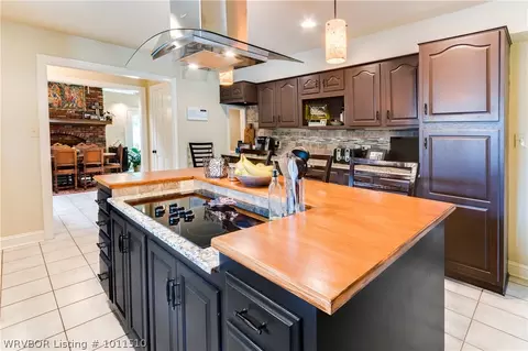 2307 Camelot Dr, Fort Smith, AR 72903 photo 12