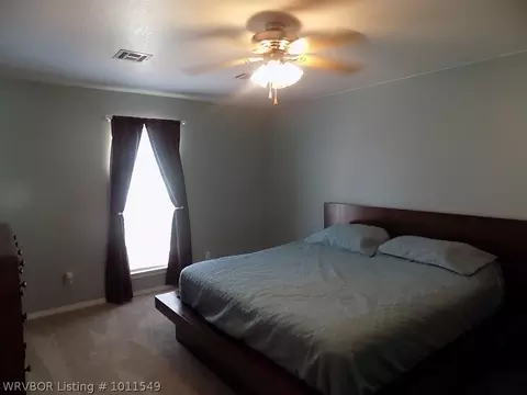 100 Pierce Loop, Wister, OK 74966 photo 25