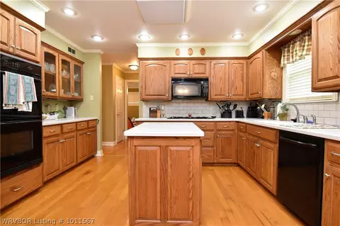 6315 S Carthage St, Fort Smith, AR 72903 photo 2