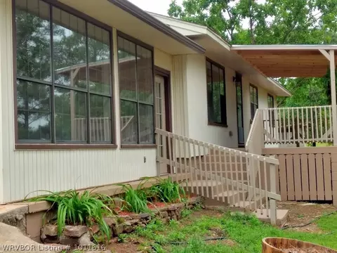 6808 Shaver Rd, Lavaca, AR 72941 photo 5