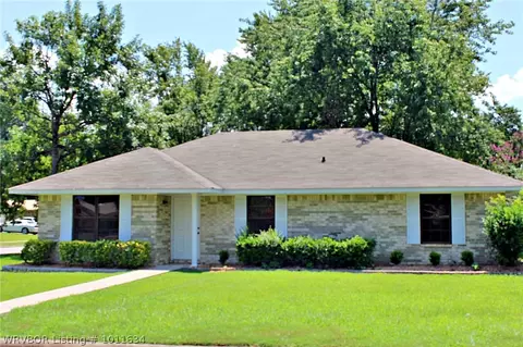 3424 Londonderry Rd, Fort Smith, AR 72908 photo 1
