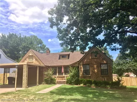 2319 S S St, Fort Smith, AR 72901 photo 1