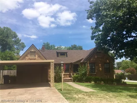 2319 S S St, Fort Smith, AR 72901 photo 2