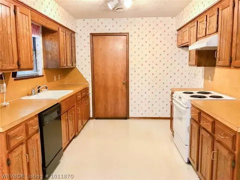3000 Riverbend Dr, Fort Smith, AR 72903 photo 5