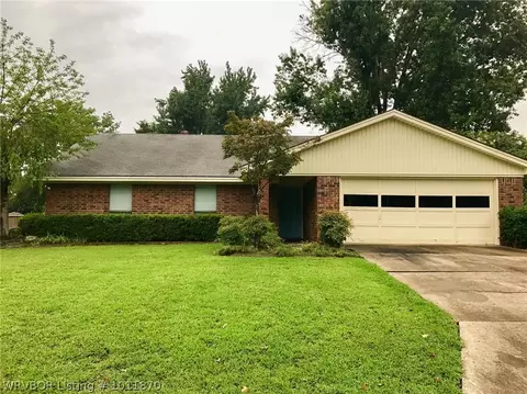 3000 Riverbend Dr, Fort Smith, AR 72903 photo 1