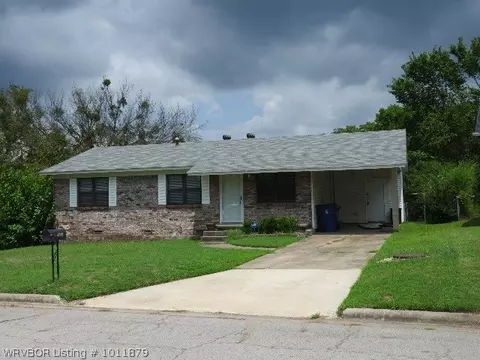 4809 18th Ter, Fort Smith, AR 72901 photo 2