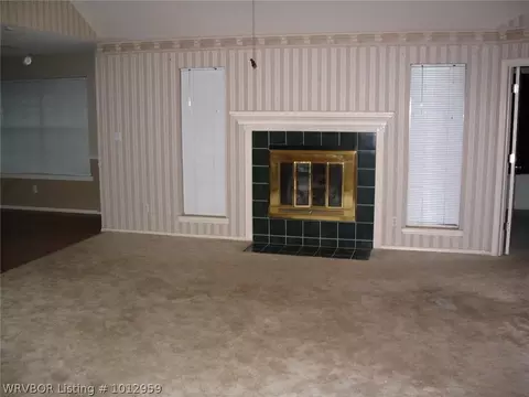 205 28th St, Ozark, AR 72949 photo 4