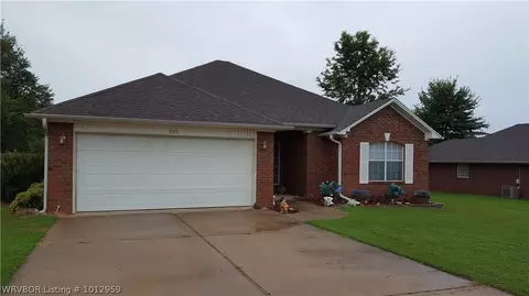 205 28th St, Ozark, AR 72949 photo 1