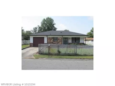 5206 N Johnson St, Fort Smith, AR 72904 photo 1