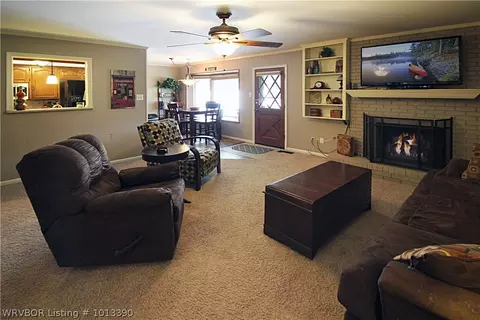 8117 Meadow Dr, Fort Smith, AR 72908 photo 2