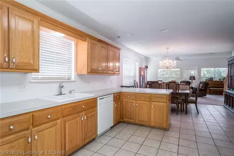 12006 Edgewater Rd, Fort Smith, AR 72903 photo 5