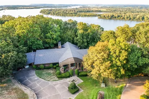 8401 Mile Tree Dr, Fort Smith, AR 72903 photo 2