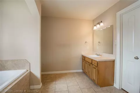 704 Windbrook Ct, Fort Smith, AR 72908 photo 13