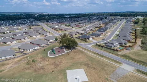 704 Windbrook Ct, Fort Smith, AR 72908 photo 27