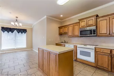 704 Windbrook Ct, Fort Smith, AR 72908 photo 5