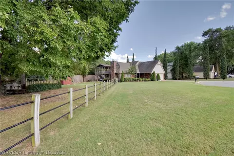 2805 S 100th St, Fort Smith, AR 72903 photo 1