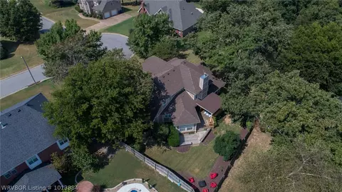 10801 Barrington Ln, Fort Smith, AR 72908 photo 3