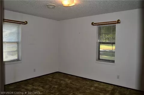 1104 22nd St, Barling, AR 72923 photo 11