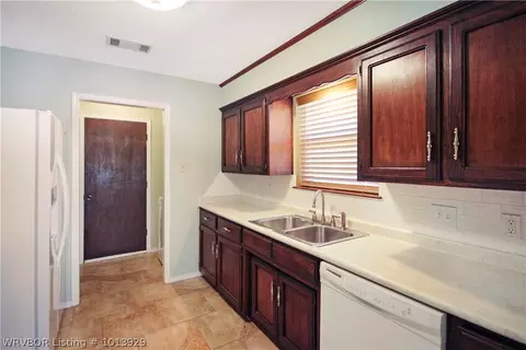 3217 57th St, Fort Smith, AR 72903 photo 5